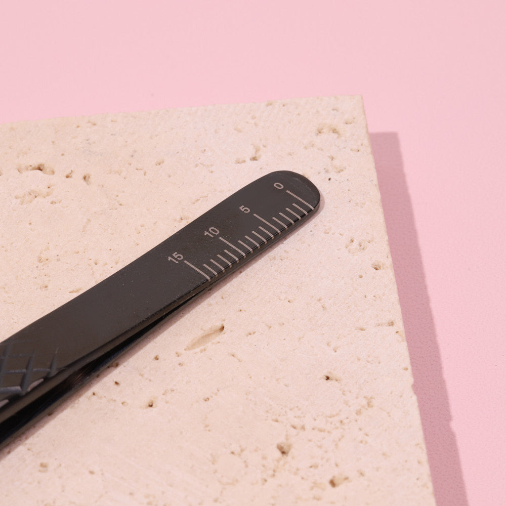 Isolation Lash Tweezers