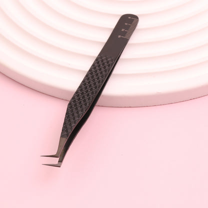 Matte Black Lash Tweezers - Fiber Tip