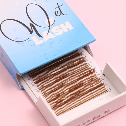 wet look lashes